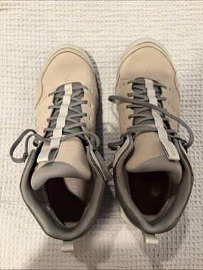 Men's Beige High-Top Boots with Gray Accents